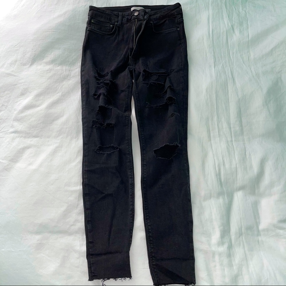 ZARA | Black Distressed Skinny Jeans